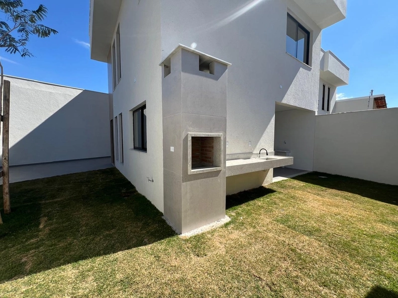 CASA DUPLEX | 3 QUARTOS | 01 SUÍTE MASTER | 02 SEMI-SUITE|: 5ª foto da galeria de imagens do imóvel