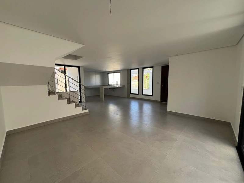 CASA DUPLEX | 3 QUARTOS | 01 SUÍTE MASTER | 02 SEMI-SUITE|: 7ª foto da galeria de imagens do imóvel