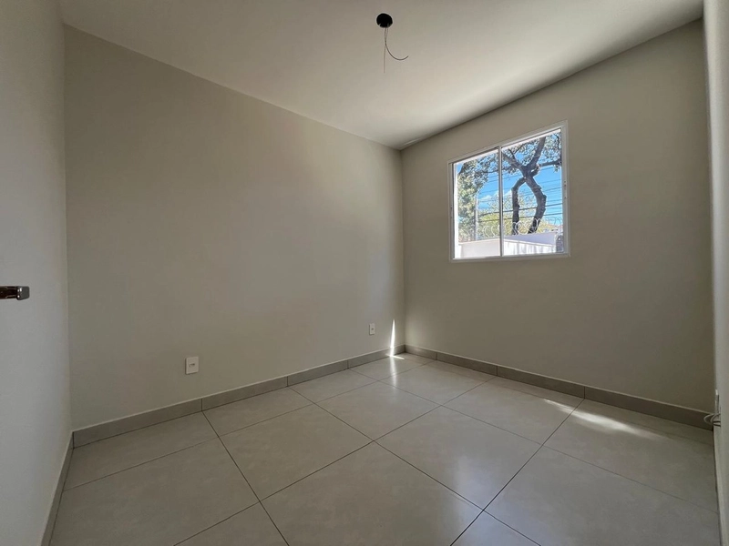 ÁREA PRIVATIVA | 2 QUARTOS | 01 BANHEIRO | 1 VAGA ( Grande): 8ª foto da galeria de imagens do imóvel