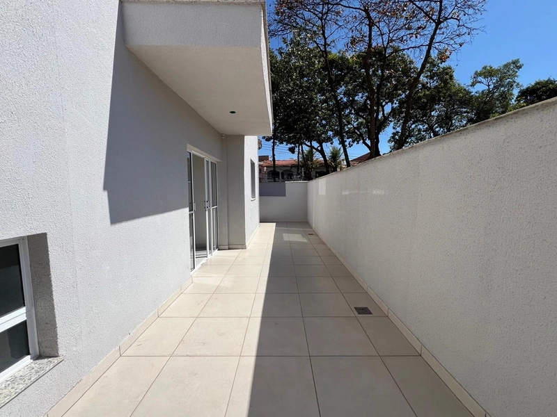 ÁREA PRIVATIVA | 2 QUARTOS | 01 BANHEIRO | 1 VAGA ( Grande): 4ª foto da galeria de imagens do imóvel