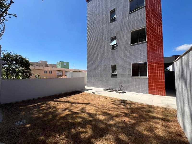 ÁREA PRIVATIVA | 2 QUARTOS | 01 BANHEIRO | 1 VAGA ( Grande): 2ª foto da galeria de imagens do imóvel