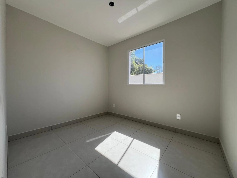 ÁREA PRIVATIVA | 2 QUARTOS | 01 BANHEIRO | 1 VAGA ( Grande): 10ª foto da galeria de imagens do imóvel