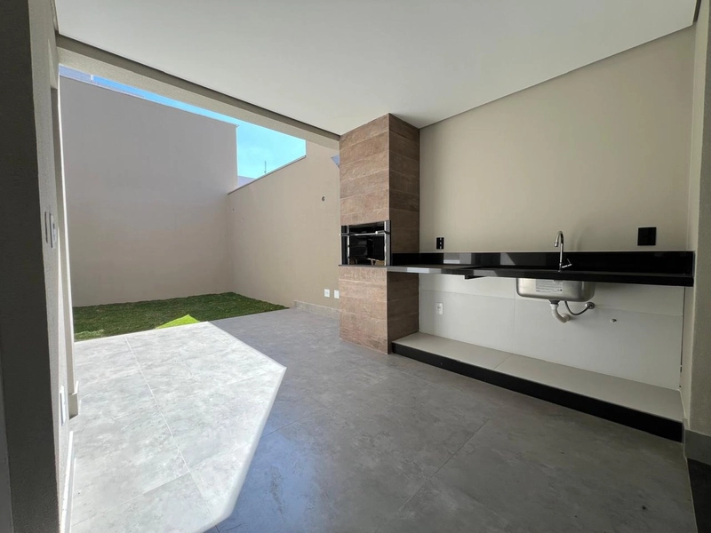 CASA GEMINADA | 4 QUARTOS |01 SUITE | 03 BANHEIROS | 3 VAGAS BAIRRO: 17ª foto da galeria de imagens do imóvel