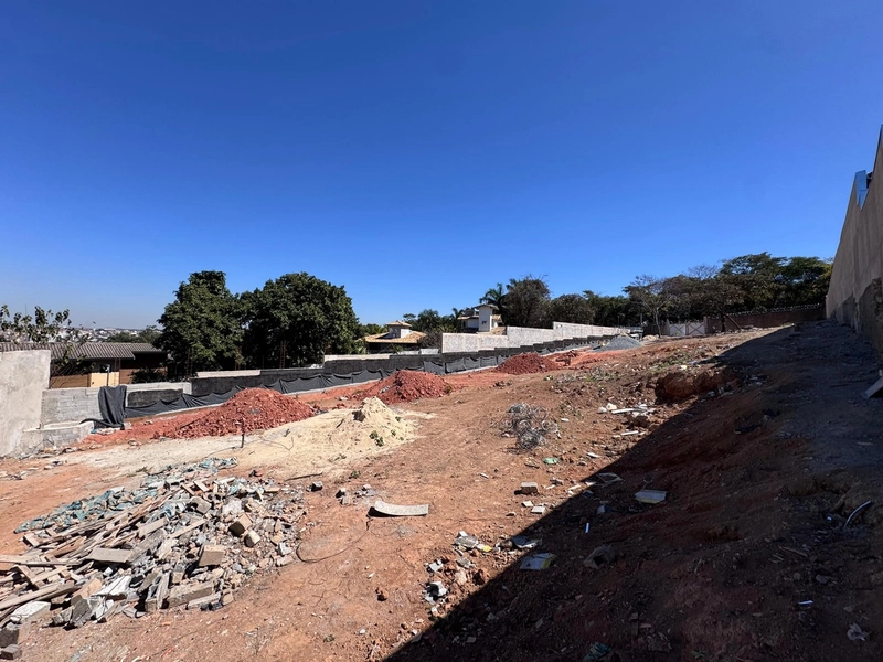 LOTE COM PROJETO | BAIRRO BANDEIRANTES | R$1.500.000,00: 5ª foto da galeria de imagens do imóvel