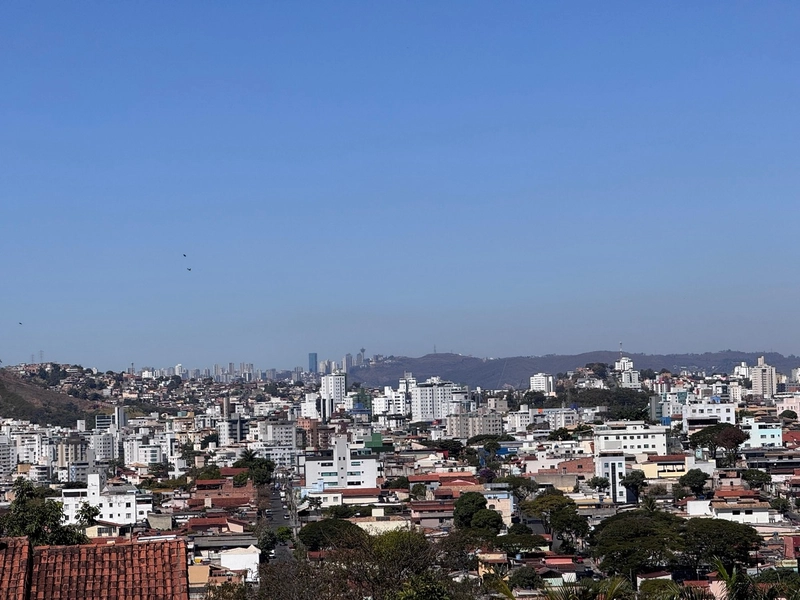 LOTE COM PROJETO | BAIRRO BANDEIRANTES | R$1.500.000,00: 1ª foto da galeria de imagens do imóvel