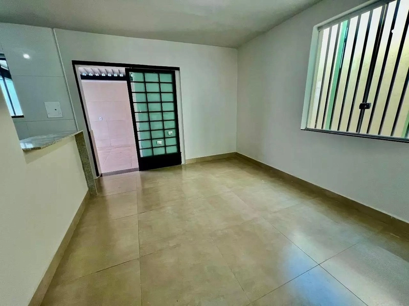 CASA LINEAR | 3 QUARTOS | 02 BANHEIROS | 1 SUITE | 02 VAGAS: 6ª foto da galeria de imagens do imóvel