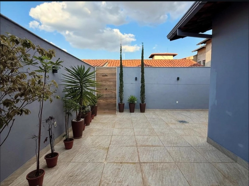 CASA LINEAR | 3 QUARTOS | 02 BANHEIROS | 1 SUITE | 04 VAGAS: 11ª foto da galeria de imagens do imóvel