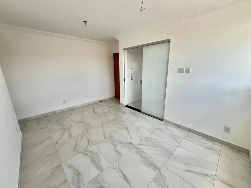APARTAMENTO | 2 QUARTOS | 1 SUITE| 02 BANHEIROS| 01 VAGA