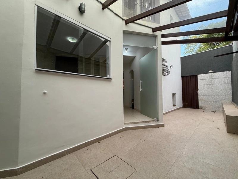 CASA GEMINADA DE ESQUINA | DUPLEX | SANTA AMÉLIA: 3ª foto da galeria de imagens do imóvel