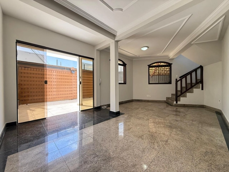 CASA GEMINADA DE ESQUINA | DUPLEX | SANTA AMÉLIA: 7ª foto da galeria de imagens do imóvel