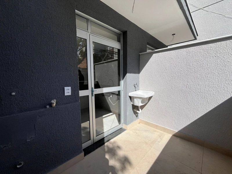 ÁREA PRIVATIVA | 2 QUARTOS | 1 SUITE| 02 BANHEIROS| 01 VAGA: 2ª foto da galeria de imagens do imóvel