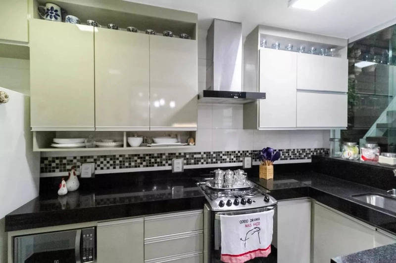 CASA GEMINADA | 2 QUARTOS |02 SUITES | 03 BANHEIROS | 3 VAGAS: 13ª foto da galeria de imagens do imóvel