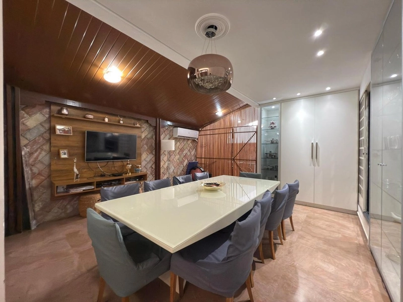 EXCELENTE CASA DUPLEX EM CONDOMÍNIO FECHADO: 4ª foto da galeria de imagens do imóvel