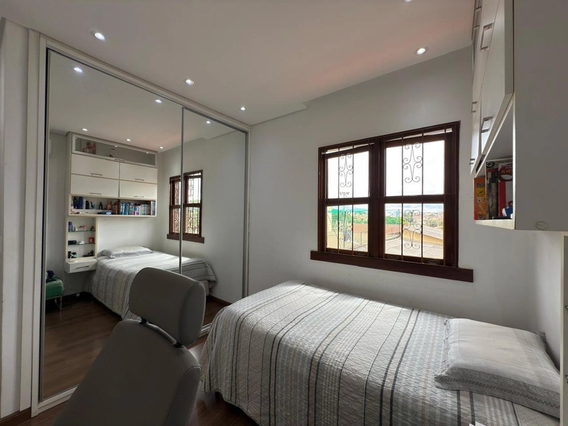 EXCELENTE CASA DUPLEX EM CONDOMÍNIO FECHADO: 28ª foto da galeria de imagens do imóvel