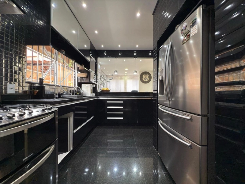 EXCELENTE CASA DUPLEX EM CONDOMÍNIO FECHADO: 20ª foto da galeria de imagens do imóvel