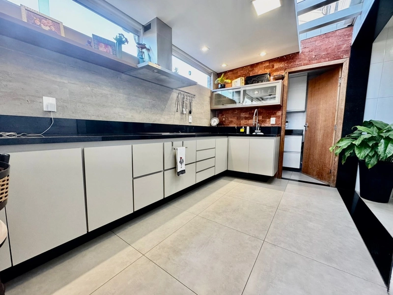 ÁREA PRIVATIVA| 3 QUARTOS | SUÍTE | 2 VAGAS | ELEVADOR |MANACÁS: 6ª foto da galeria de imagens do imóvel