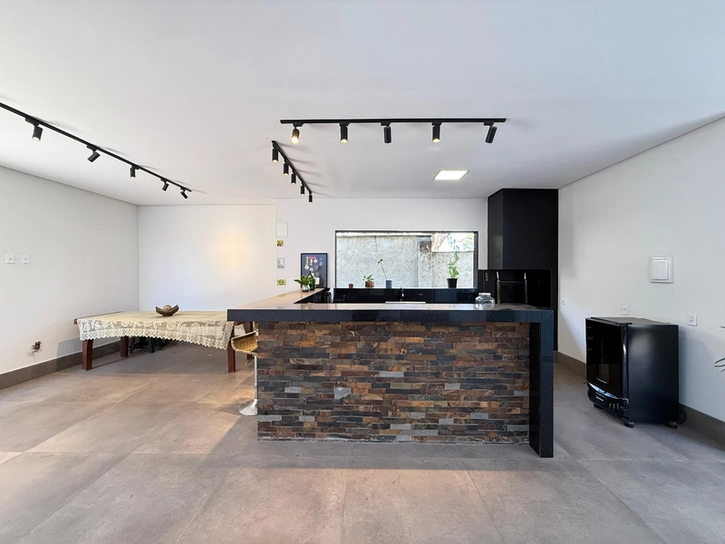 Casa em Condomínio Fechado na Região da Lagoa da Pampulha – R$1.690.00: 7ª foto da galeria de imagens do imóvel