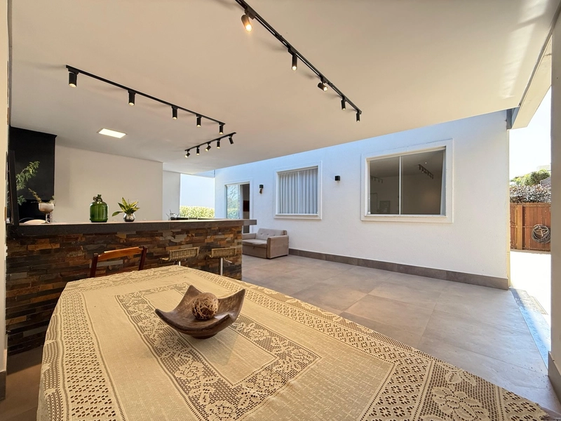 Casa em Condomínio Fechado na Região da Lagoa da Pampulha – R$1.690.00: 6ª foto da galeria de imagens do imóvel