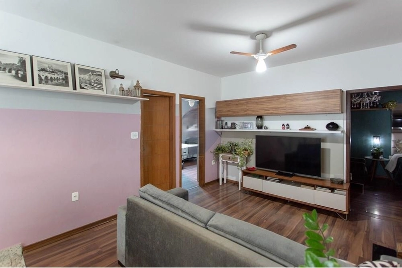 CASA | 6 QUARTOS | 3 BANHEIROS | 3 VAGAS |: 9ª foto da galeria de imagens do imóvel