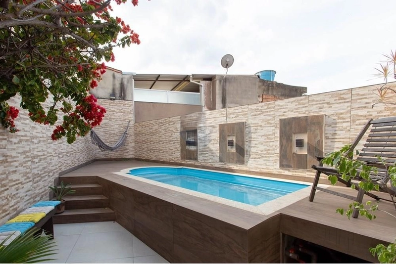 CASA | 6 QUARTOS | 3 BANHEIROS | 3 VAGAS |: 3ª foto da galeria de imagens do imóvel