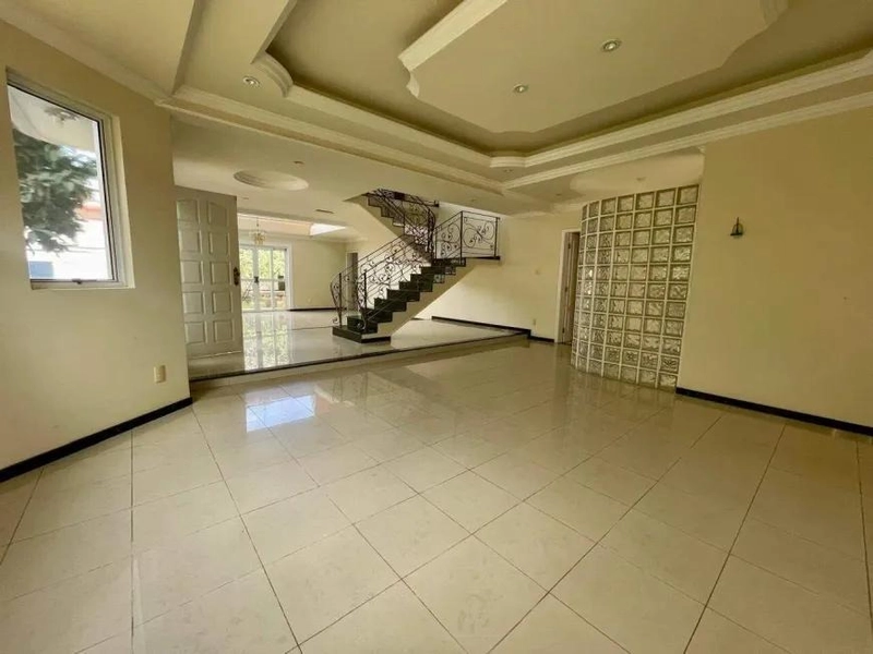 CASA | 4 QUARTOS | 01 SUITE| 03 BANHEIROS|  8 VAGAS: 7ª foto da galeria de imagens do imóvel