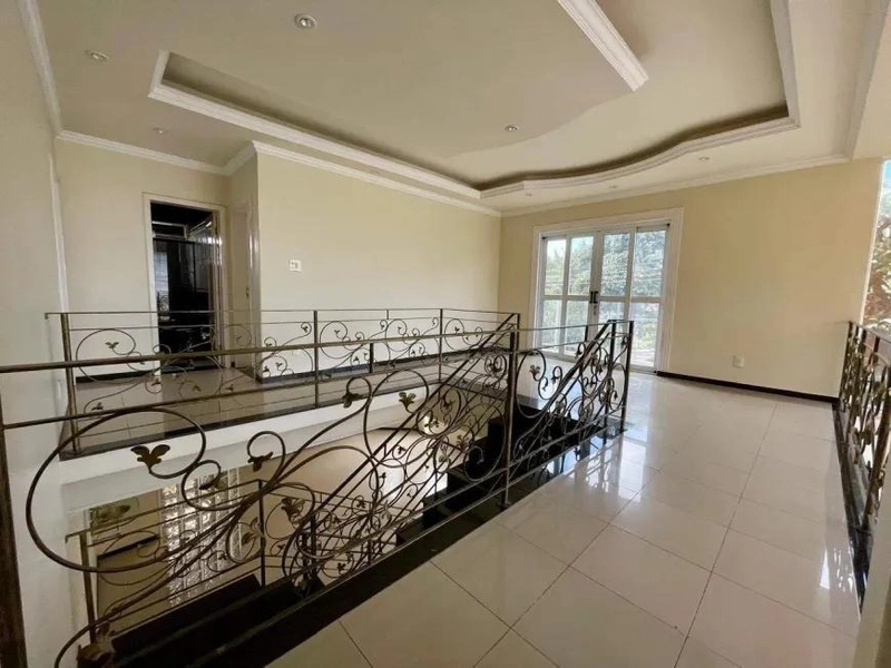 CASA | 4 QUARTOS | 01 SUITE| 03 BANHEIROS|  8 VAGAS: 12ª foto da galeria de imagens do imóvel