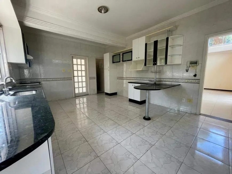 CASA | 4 QUARTOS | 01 SUITE| 03 BANHEIROS|  8 VAGAS: 9ª foto da galeria de imagens do imóvel