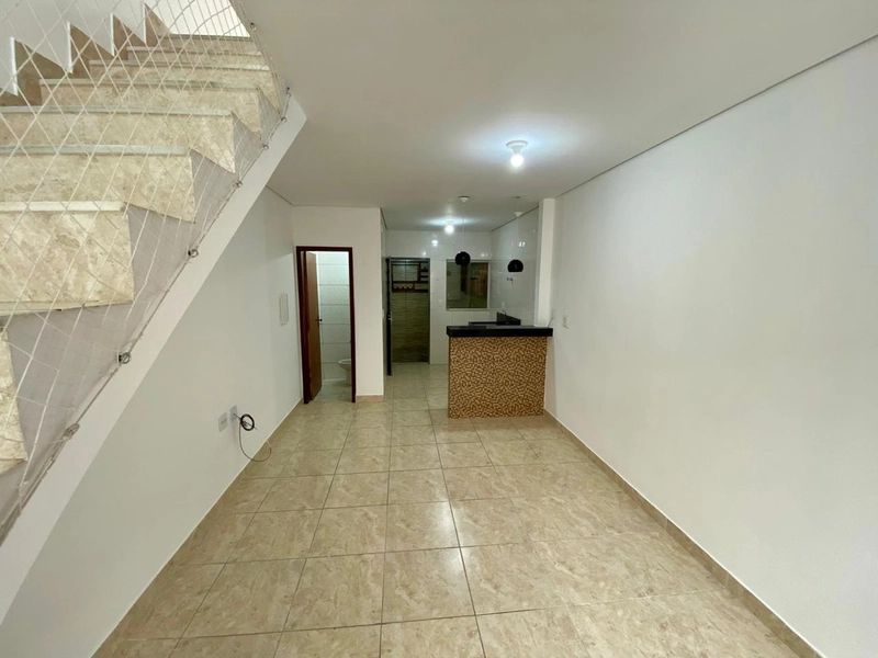 CASA GEMINADA ENTRADA COLETIVA | 2 QUARTOS | 01 BANHEIRO | 01 VAGA: 3ª foto da galeria de imagens do imóvel