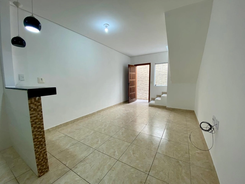 CASA GEMINADA ENTRADA COLETIVA | 2 QUARTOS | 01 BANHEIRO | 01 VAGA: 2ª foto da galeria de imagens do imóvel