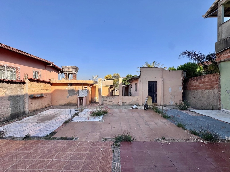 LOTE / TERRENO  | 360M² | TODO MURADO | BAIRRO SÃO SALVADOR: 5ª foto da galeria de imagens do imóvel