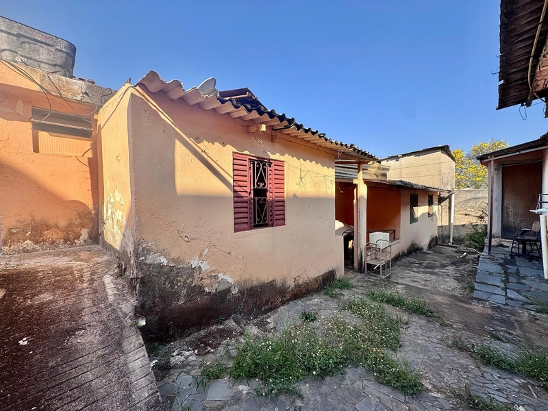 LOTE / TERRENO  | 360M² | TODO MURADO | BAIRRO SÃO SALVADOR: 7ª foto da galeria de imagens do imóvel