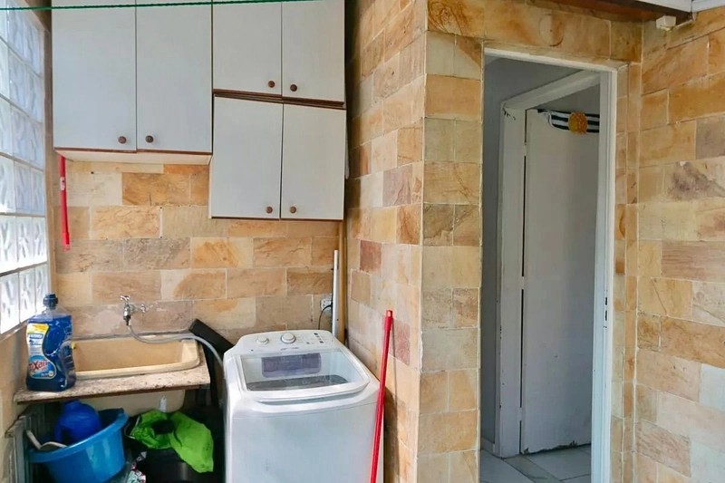 APARTAMENTO REFORMADO | 2 QUARTOS | 01 BANHEIRO | 1 VAGA: 12ª foto da galeria de imagens do imóvel