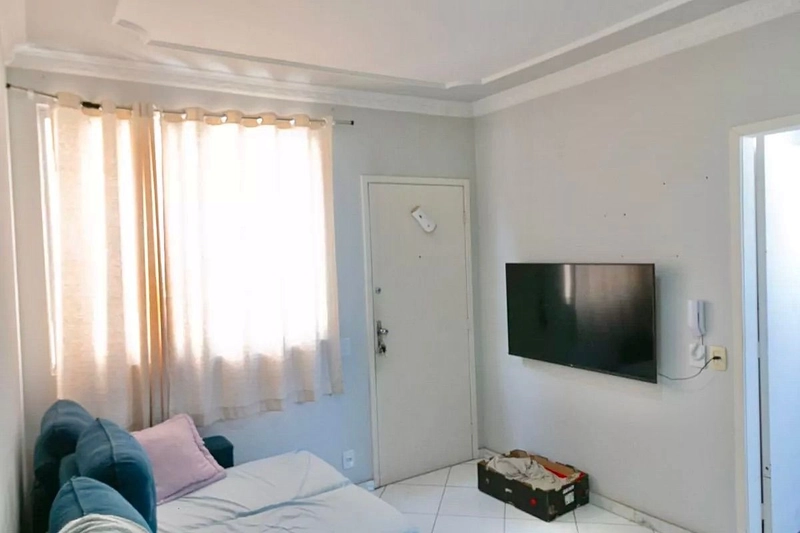 APARTAMENTO REFORMADO | 2 QUARTOS | 01 BANHEIRO | 1 VAGA: 2ª foto da galeria de imagens do imóvel