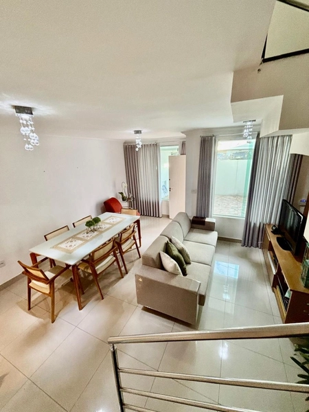 CASA TRIPLEX| 3 QUARTOS | 1 SUITE | 4 BANHEIROS | 2 VAGAS: 7ª foto da galeria de imagens do imóvel