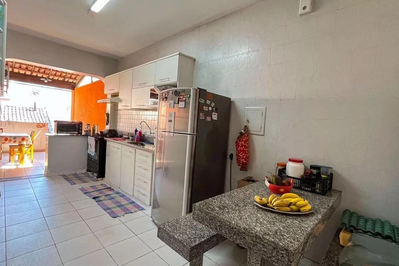 CASA| 4 QUARTOS | 1 SUITE | 3 BANHEIROS | 3 VAGAS: 7ª foto da galeria de imagens do imóvel