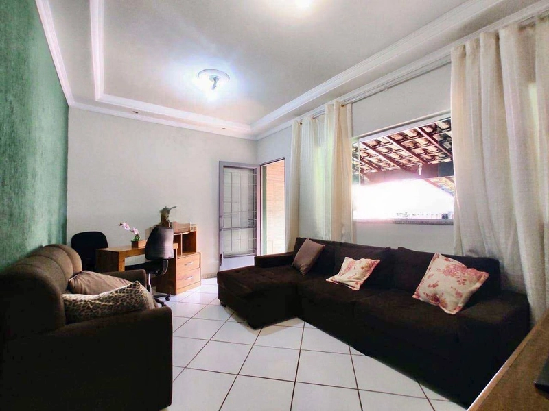 CASA GEMINADA |  2 QUARTOS | 01 SUITE| 02 BANHEIROS | 02 VAGAS: 2ª foto da galeria de imagens do imóvel