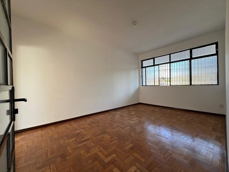 CASA | 3 QUARTOS | 02 BANHEIROS | 02 VAGAS: 4ª foto da galeria de imagens do imóvel