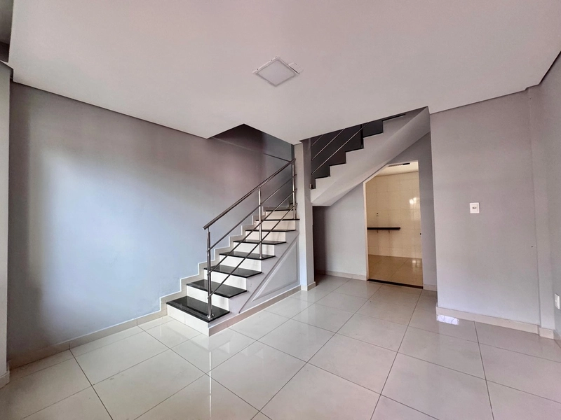 CASA GEMINADA | 2 QUARTOS | 1 SUITE C/ VARANDA | 1 VAGA: 5ª foto da galeria de imagens do imóvel