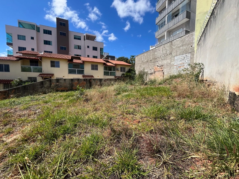 LOTE | BAIRRO CABRAL: 4ª foto da galeria de imagens do imóvel