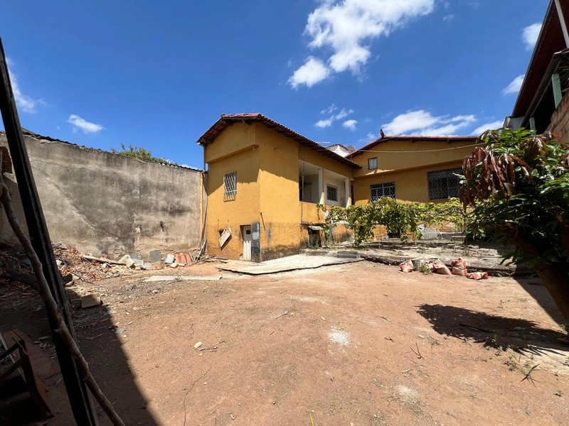 CASA | 3 QUARTOS | 01 SUITE| 02 BANHEIROS | 01 VAGA: 23ª foto da galeria de imagens do imóvel