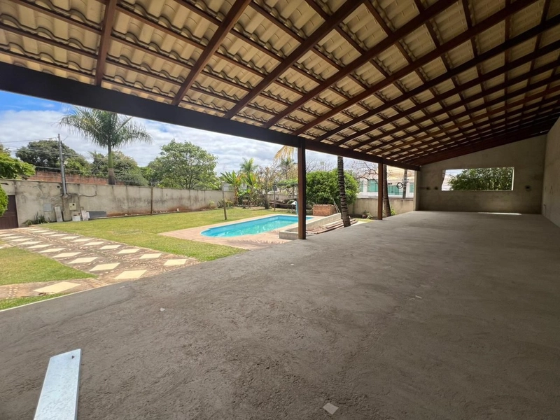 EXCLUSIVA CASA NO BAIRRO BANDEIRANTES: 5ª foto da galeria de imagens do imóvel