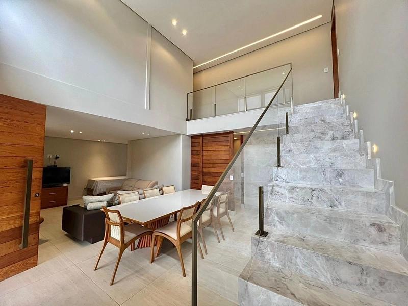 EXCLUSIVA CASA NO BAIRRO BANDEIRANTES: 7ª foto da galeria de imagens do imóvel