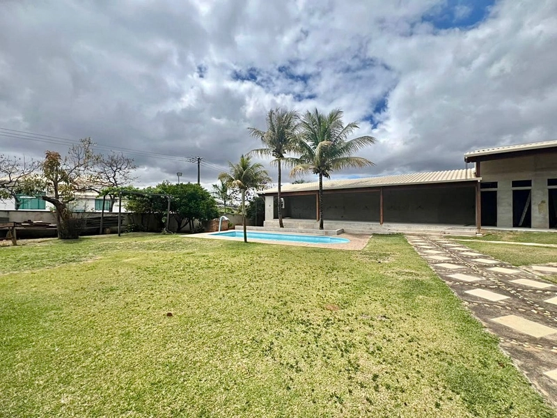 EXCLUSIVA CASA NO BAIRRO BANDEIRANTES: 4ª foto da galeria de imagens do imóvel