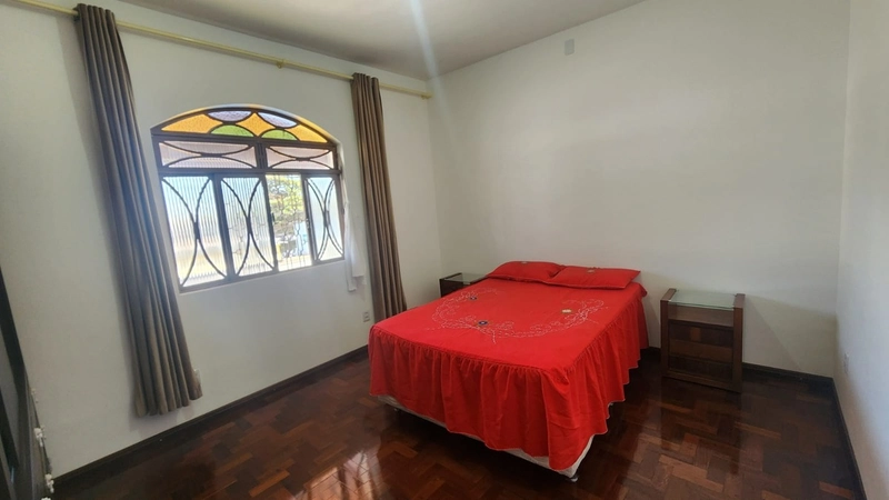 CASA LINEAR | 3 QUARTOS | SUÍTE | 3 VAGAS | JARDIM PÉROLA: 21ª foto da galeria de imagens do imóvel