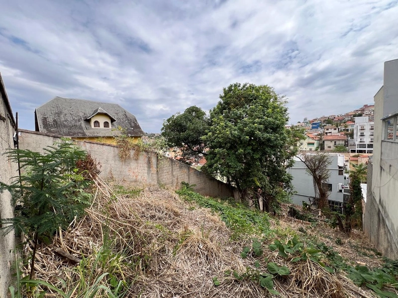 LOTE l BAIRRO ÁLVARO CAMARGOS - R$ 490.000,00: 5ª foto da galeria de imagens do imóvel