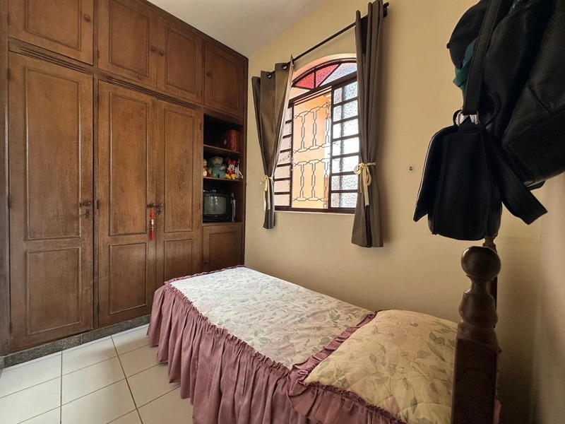 CASA | 6 QUARTOS | 5 BANHEIROS | 4 VAGAS - BAIRRO CASTELO: 15ª foto da galeria de imagens do imóvel