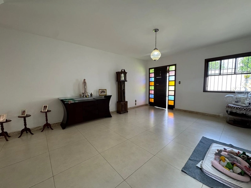 Casa Duplex no Bairro Santa Mônica – R$ 999.000,00: 28ª foto da galeria de imagens do imóvel