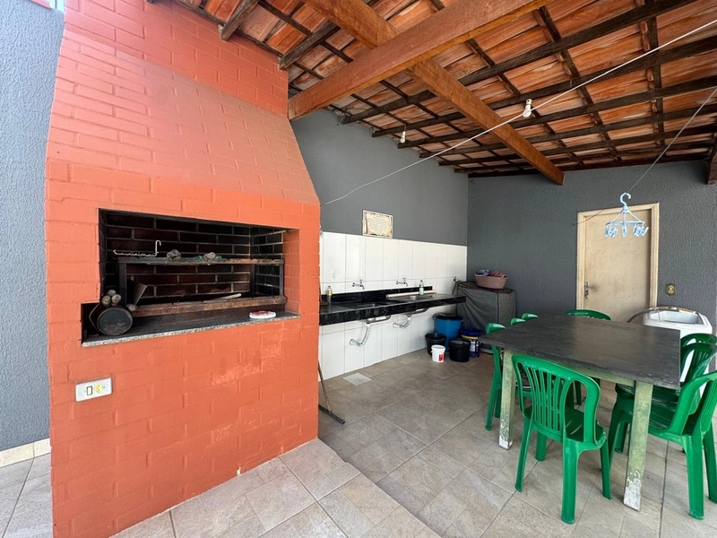 Casa Duplex no Bairro Santa Mônica – R$ 999.000,00: 10ª foto da galeria de imagens do imóvel