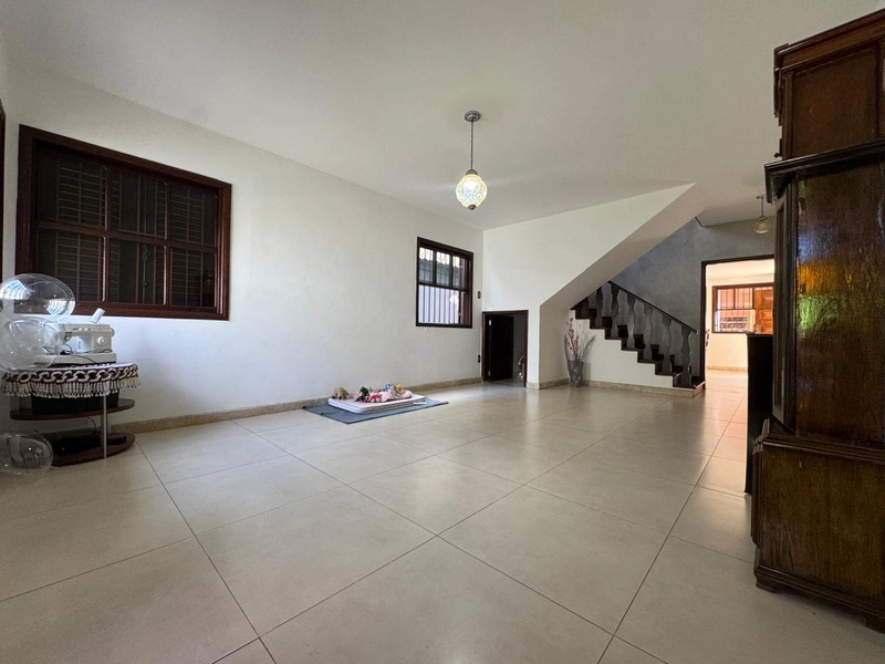 Casa Duplex no Bairro Santa Mônica – R$ 999.000,00: 27ª foto da galeria de imagens do imóvel