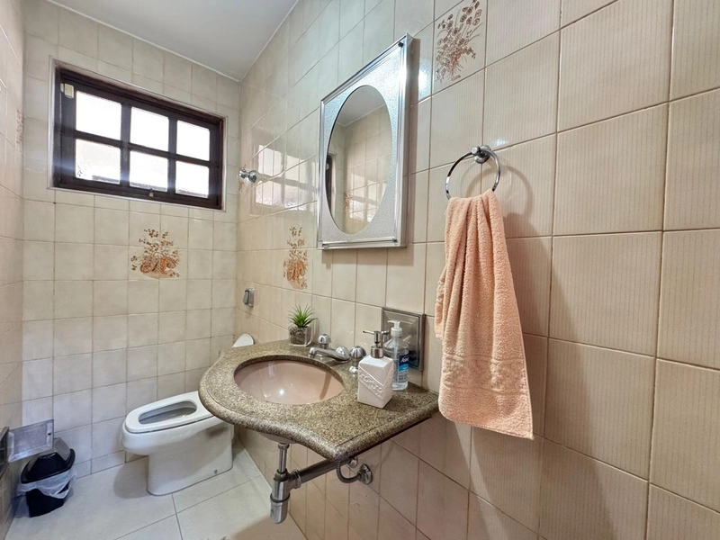 Casa Duplex no Bairro Santa Mônica – R$ 999.000,00: 25ª foto da galeria de imagens do imóvel